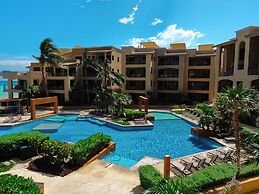 ELFARO 204SURF by Dream Playa Management