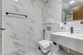 GLOBALSTAY. The Elysee III Apartments