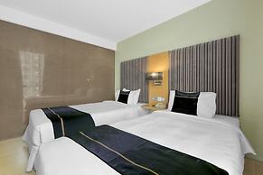 Sunday Hotel Subang