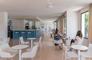 BAY HOTEL