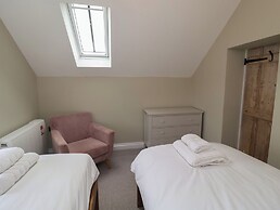 6 Gravel Hill