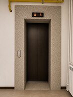 Metropole Apartments Signature Suite