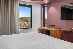 George Hotel Launceston, An Ascend Collection Hotel