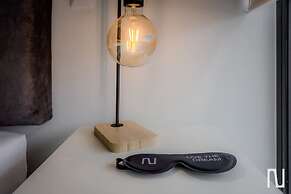 NOK Bright Studio in Chic