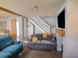 Rushmoor Cottage