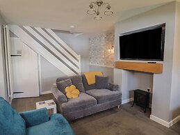 Rushmoor Cottage