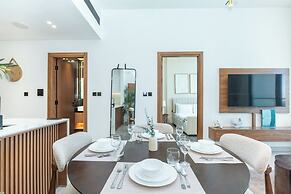 PVH - City View 1BR - Binghatti House