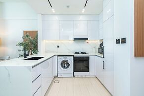 PVH - City View 1BR - Binghatti House