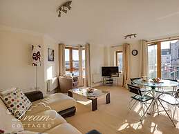 Harbourside Apartment