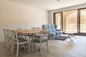 Hal Wardija in Qala Gozo With Terrace Pool BBQ