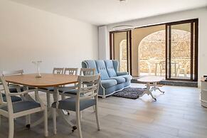 Hal Wardija in Qala Gozo With Terrace Pool BBQ