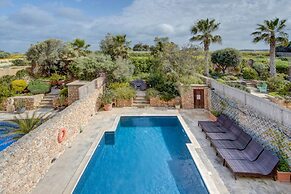 Klementa the Private Villa With Pool in G arb Gozo