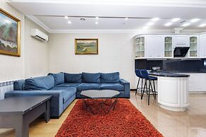 Apartment by Luxe Group DI777
