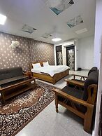Staylo Masterprice Inn