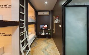 Sleep Walker Poshtel