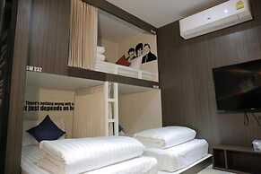 Sleep Walker Poshtel
