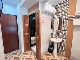 Sleep Walker Poshtel