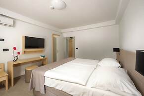 Hotel Delfin