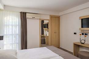 Hotel Delfin