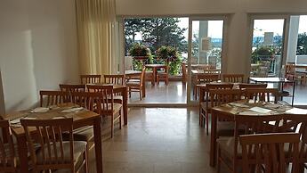 Hotel Delfin