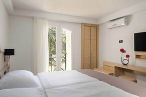 Hotel Delfin