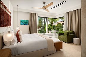 The Strand Turks and Caicos