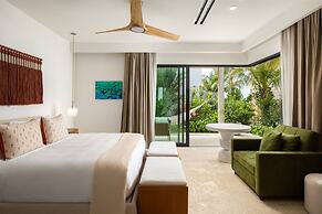 The Strand Turks and Caicos