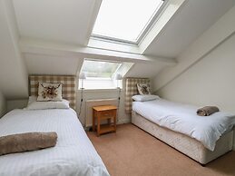 Newton Hall