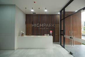 High Park 94 by Jalo