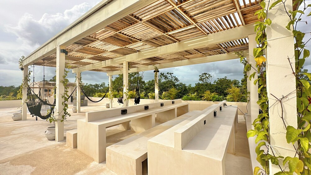 COCAY LOFTS BY SANDY POWERFUL