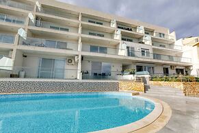 Xag ra Escape Penthouse With Views Pool Access