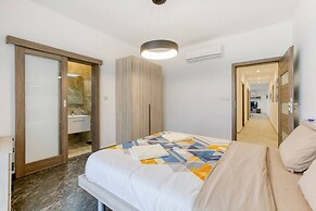 Xag ra Escape Penthouse With Views Pool Access