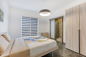 Xag ra Escape Penthouse With Views Pool Access
