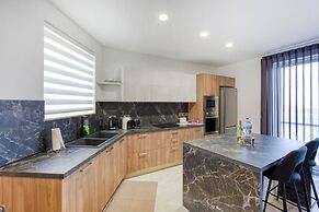 Xag ra Escape Penthouse With Views Pool Access