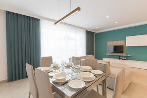 Property With Pool Access - Xaghra Near Marsalforn