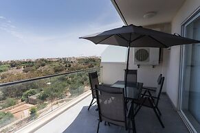 Property With Pool Access - Xaghra Near Marsalforn