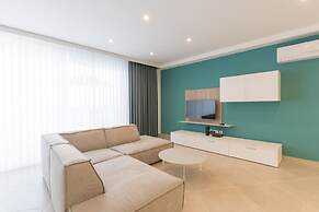 Property With Pool Access - Xaghra Near Marsalforn