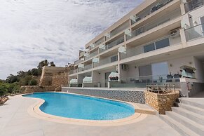 Property With Pool Access - Xaghra Near Marsalforn