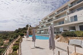 Property With Pool Access - Xaghra Near Marsalforn