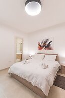 Property With Pool Access - Xaghra Near Marsalforn