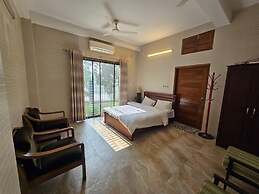 Garden Centre Resort