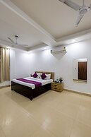 Hotel Aura Grand SECTOR - 63A Noida