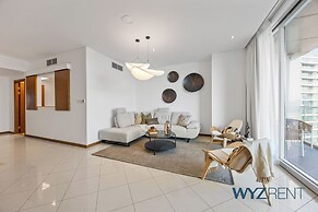 Creekside Haven 2BR Marsa Plaza DFC