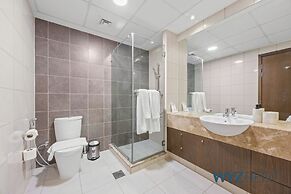 Creekside Haven 2BR Marsa Plaza DFC