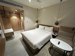 7 Apple Hotel Vizag