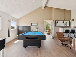 5 Star Holiday Home in Bogense