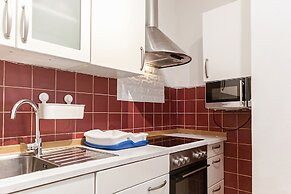 Sweet 2BR Apt Prime Vienna Spot