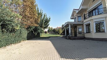 Villa Kali Nadyrova