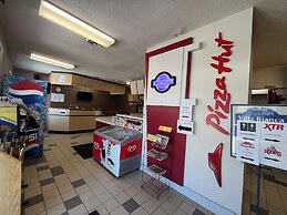 Villa Bianca Inn & Restaurant