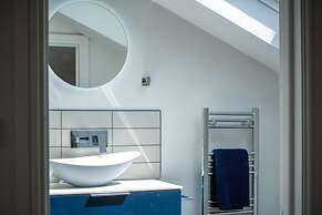 The Pig Sty - 1 Bedroom Studio - Princes Gate
